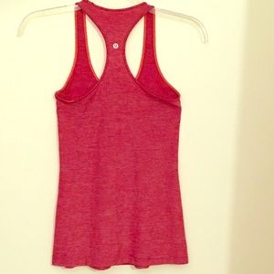 Lululemon Fuschia Tanktop